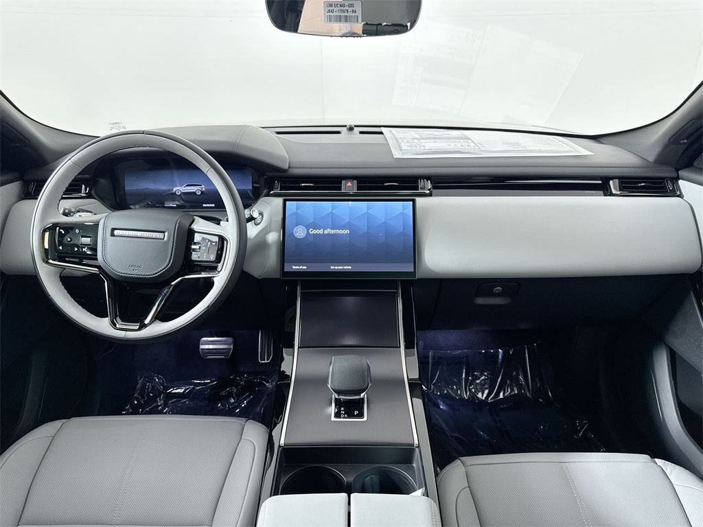 2026 Land Rover Range Rover Velar SE photo 16