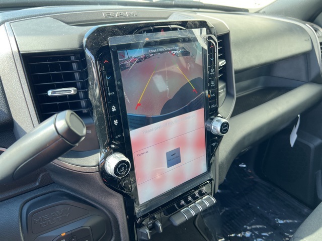 2025 Ram 2500 Tradesman photo 10