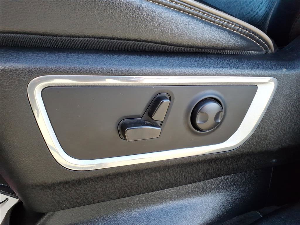 2023 Ram 1500 Laramie photo 4