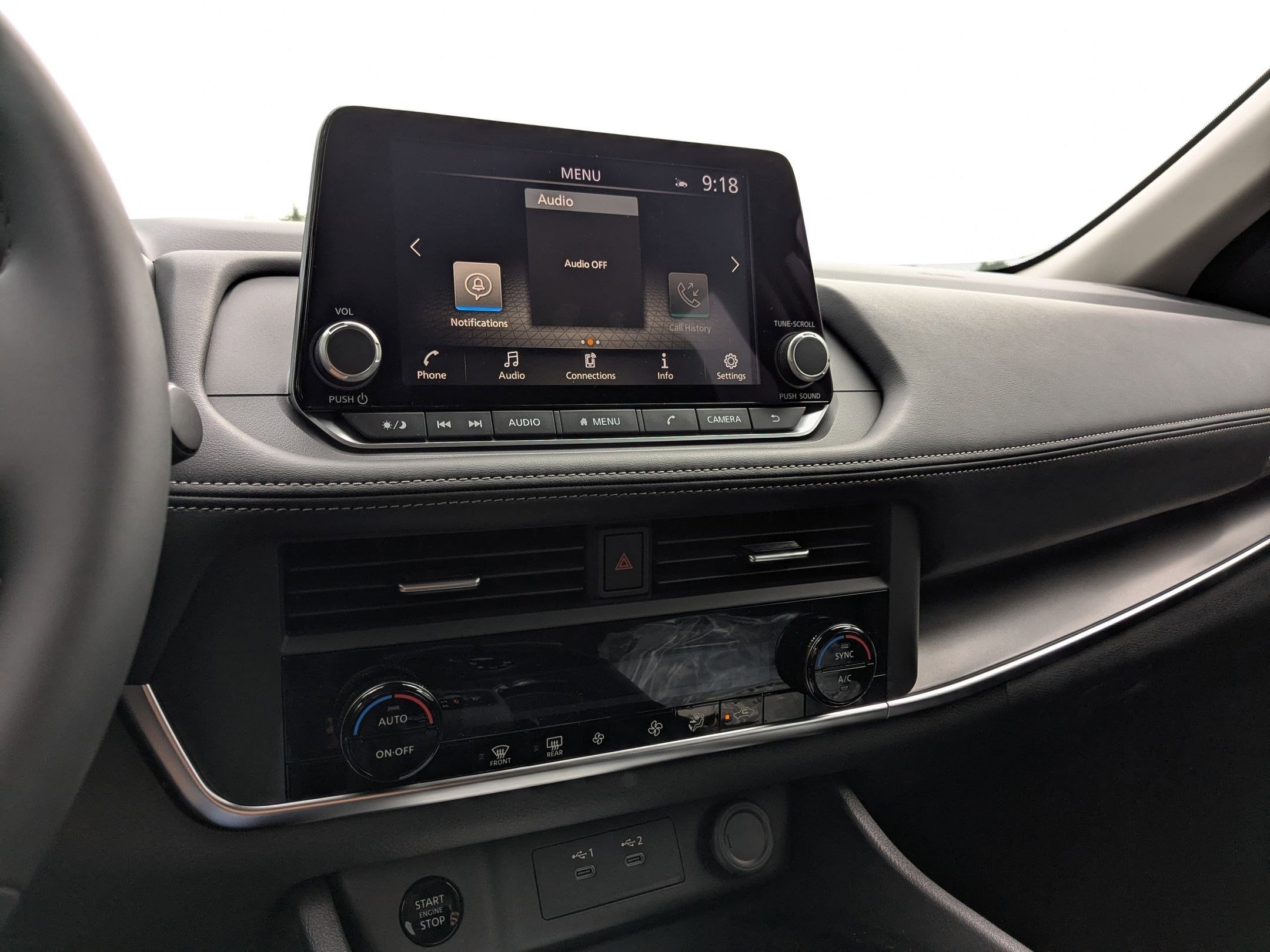 2025 Nissan Rogue SV photo 13