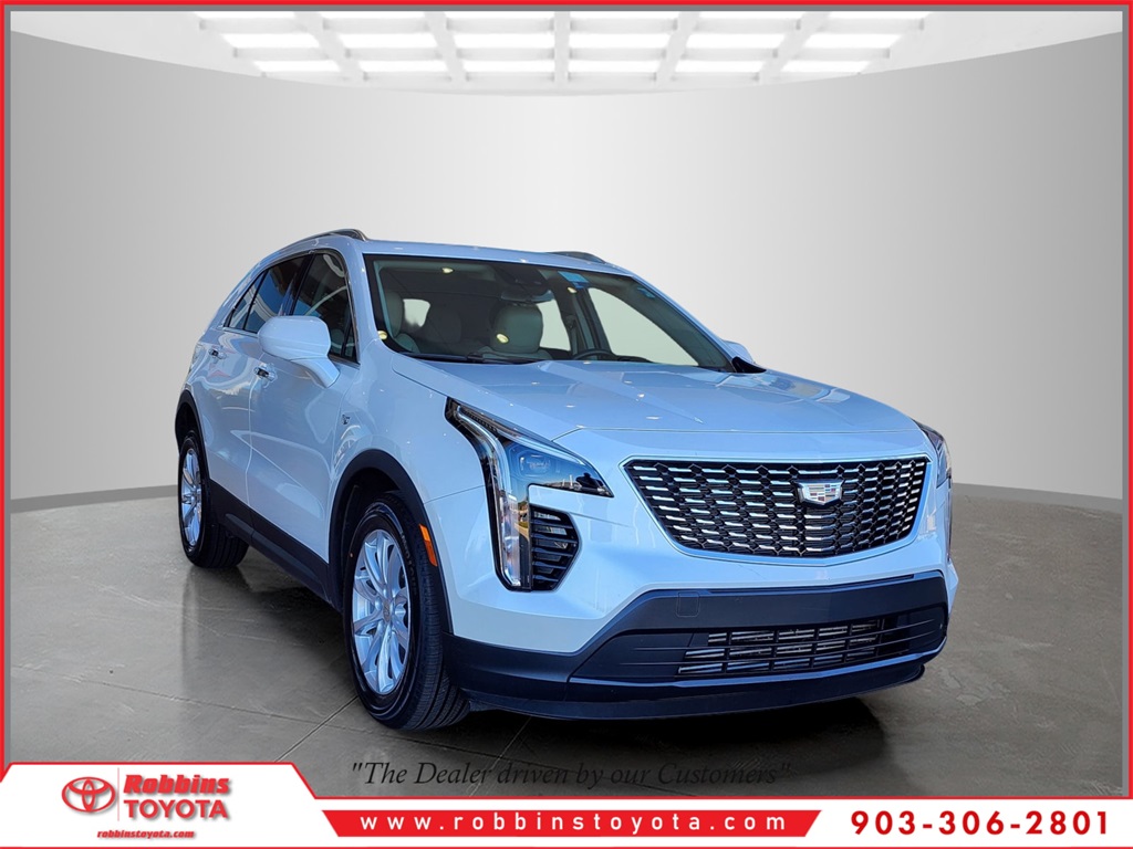 2023 Cadillac XT4 Luxury's photo