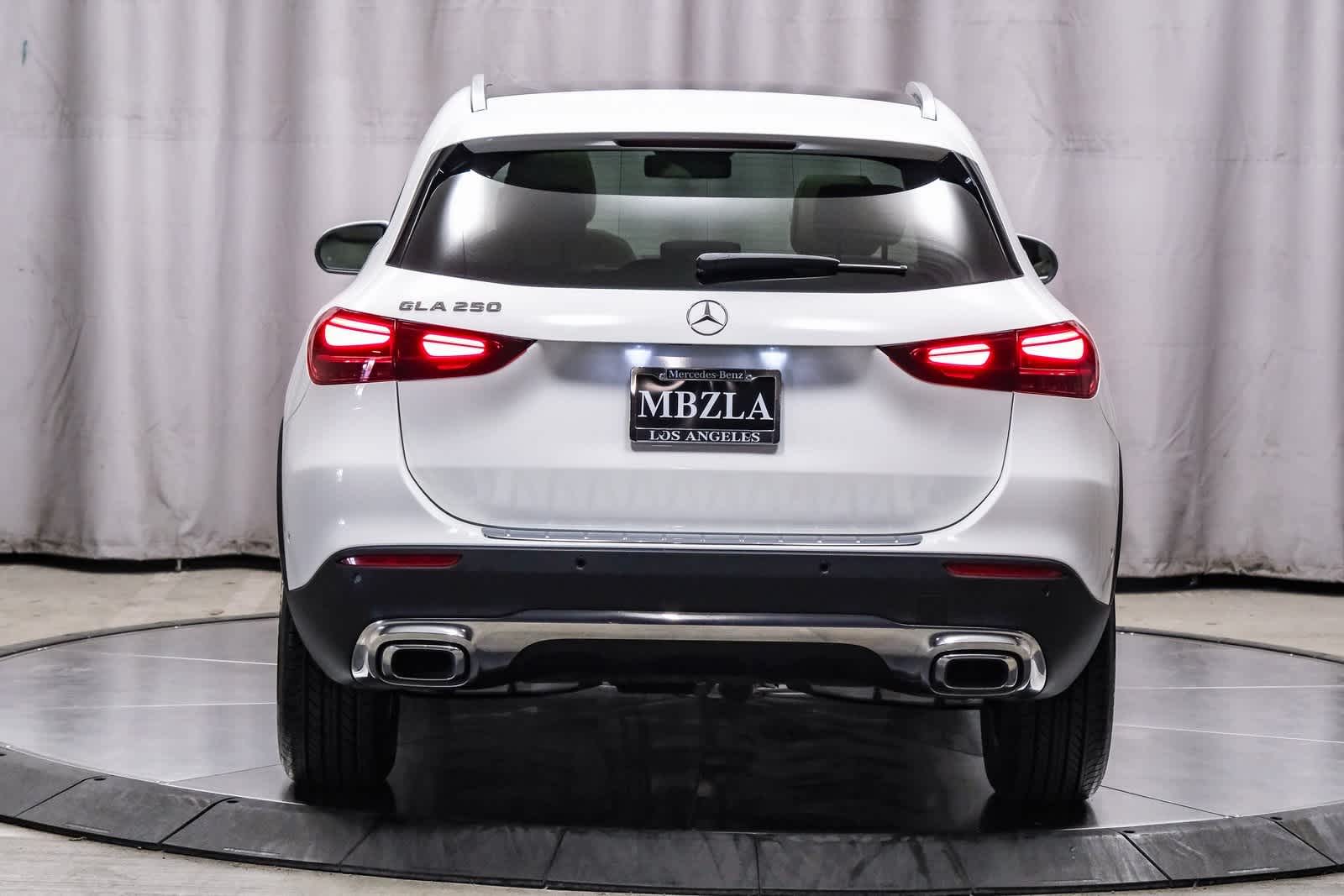 2025 Mercedes Benz GLA 250 photo 7