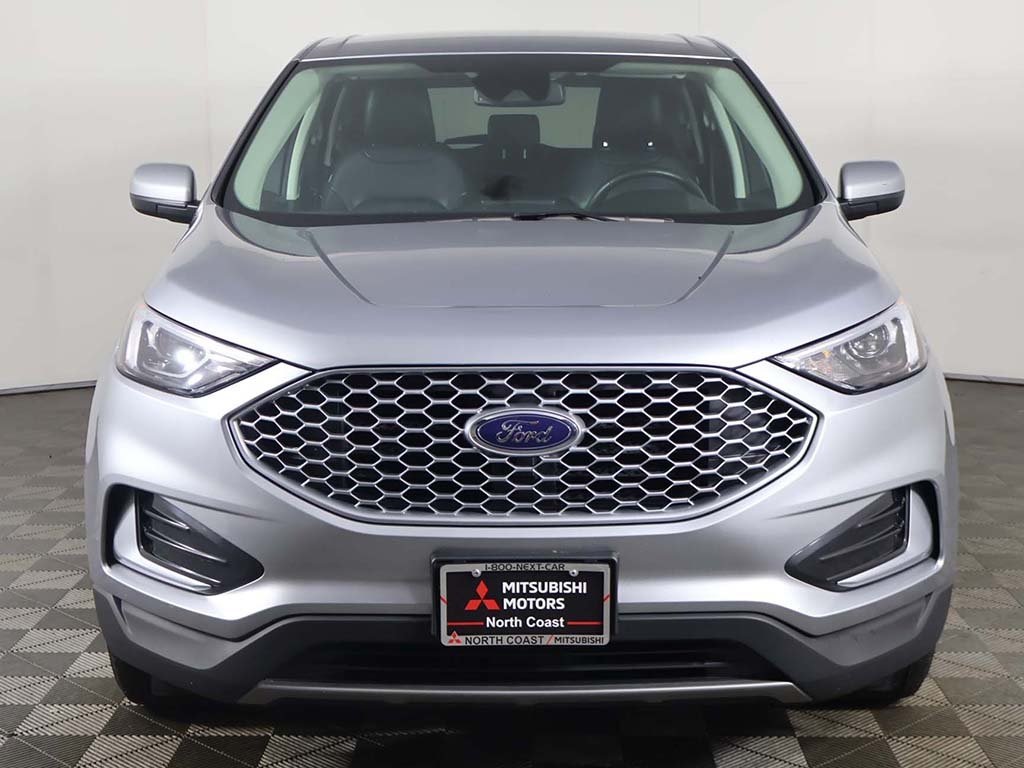 2024 Ford Edge SEL photo 8
