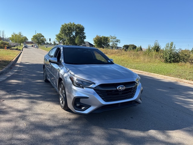 2024 Subaru Legacy Touring XT photo 2