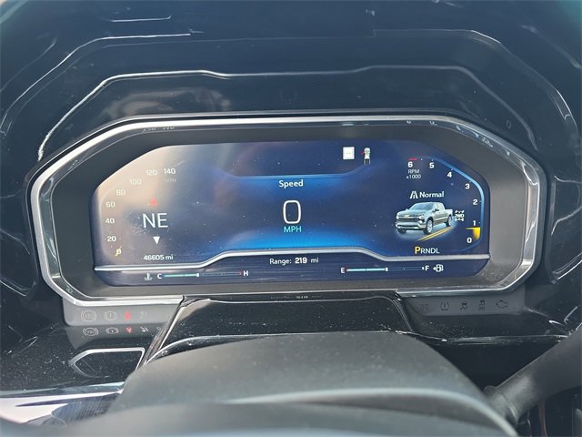 2023 Chevrolet Silverado photo 17