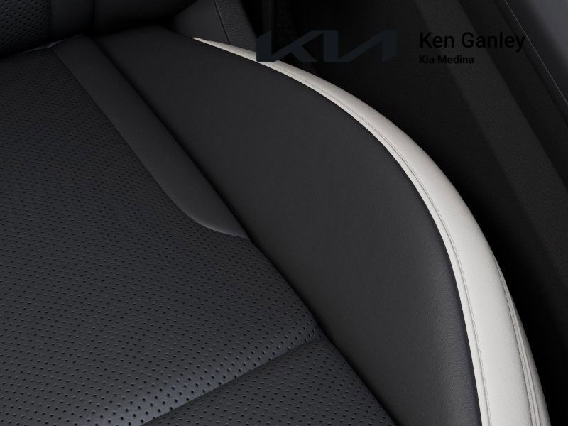 2026 Kia K5 GT-Line photo 21