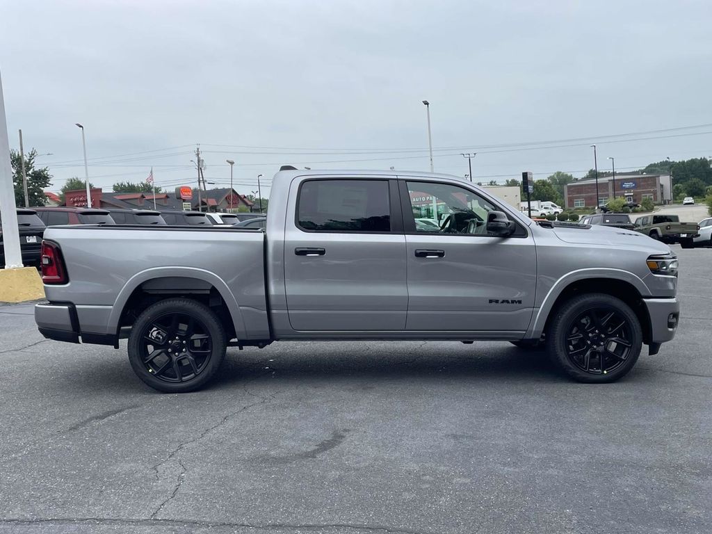 2026 Ram 1500 Laramie photo 8