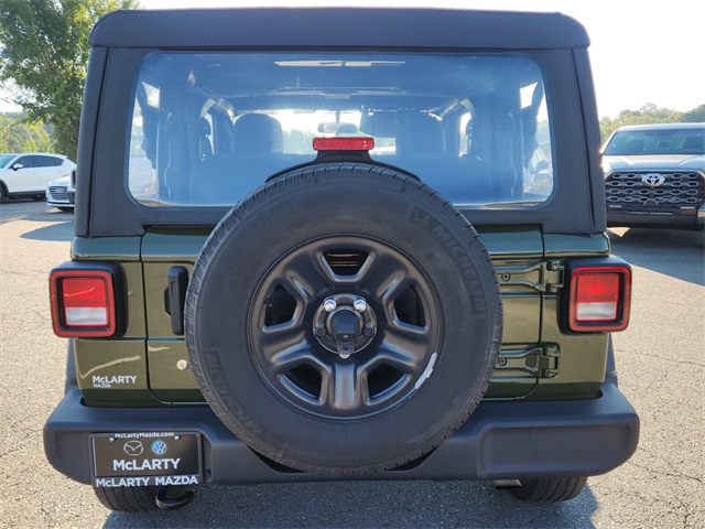 2021 Jeep Wrangler Sport photo 3