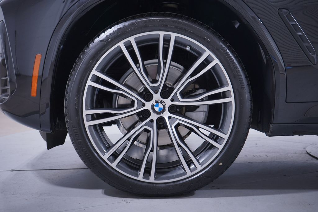 2023 Bmw X4 xDrive30i photo 2