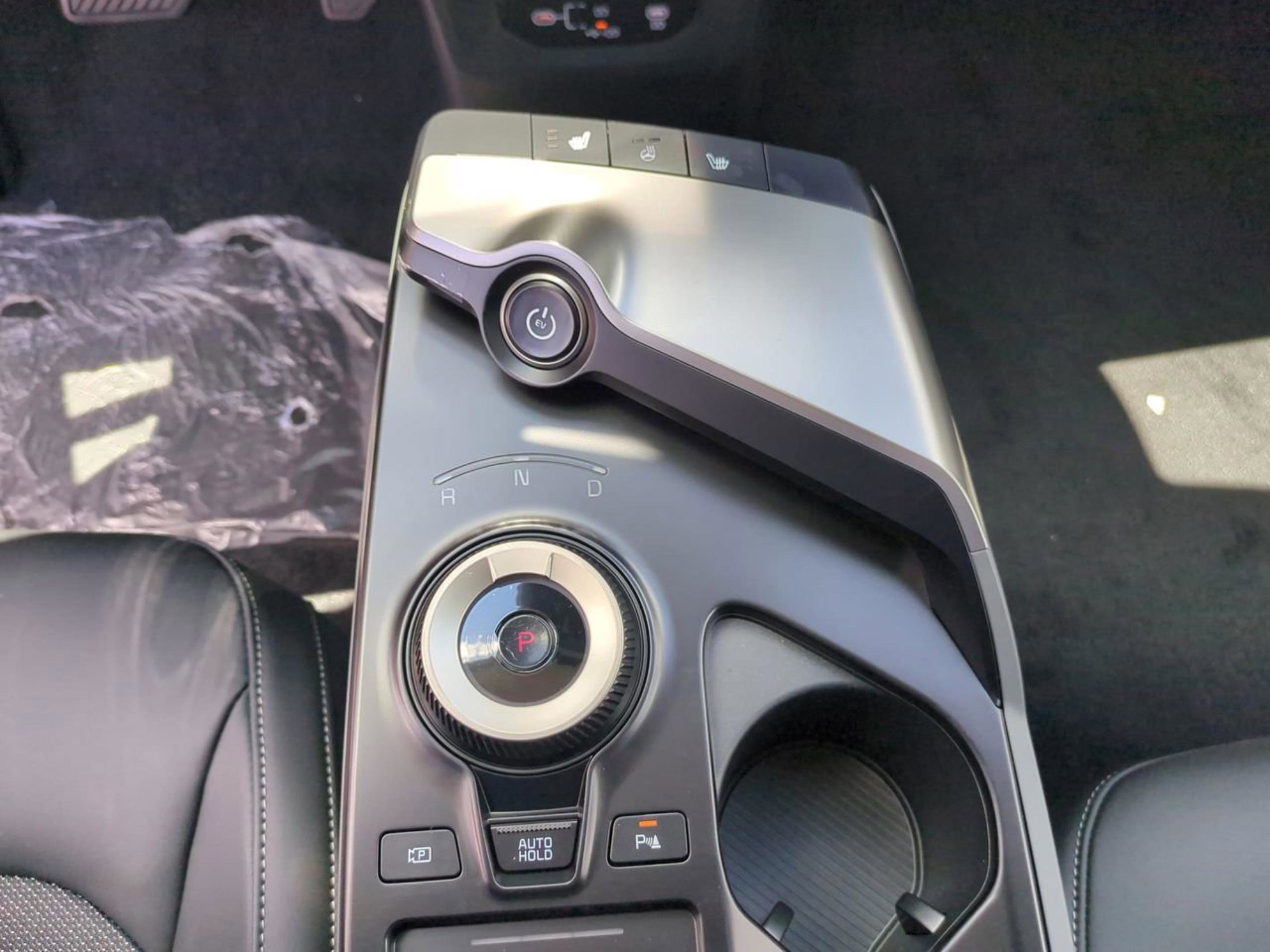 2025 Kia EV6 Light photo 21