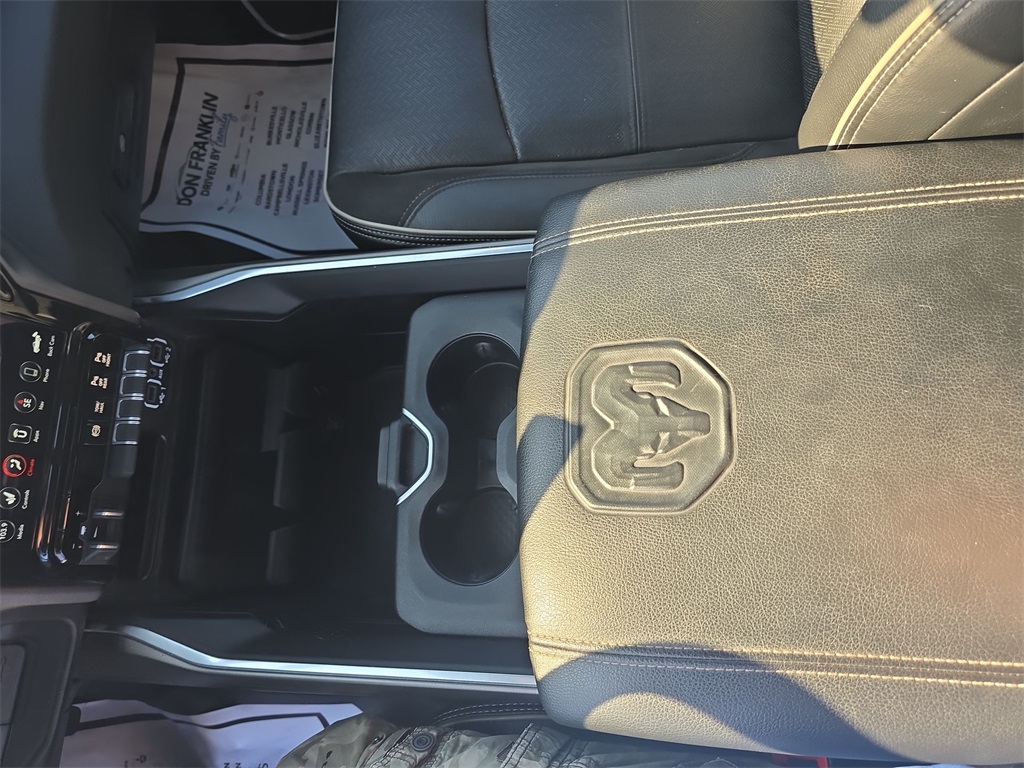 2021 Ram 3500 Laramie photo 27