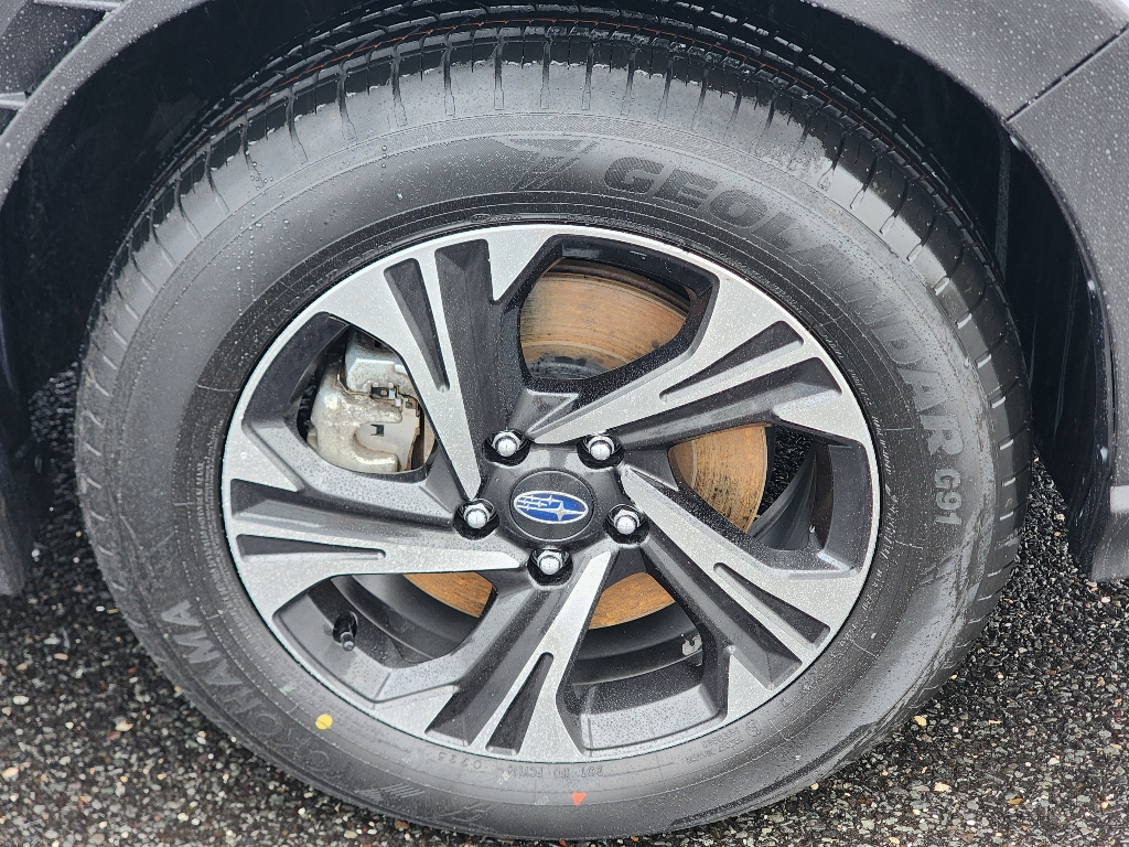 2024 Subaru Crosstrek Premium photo 4