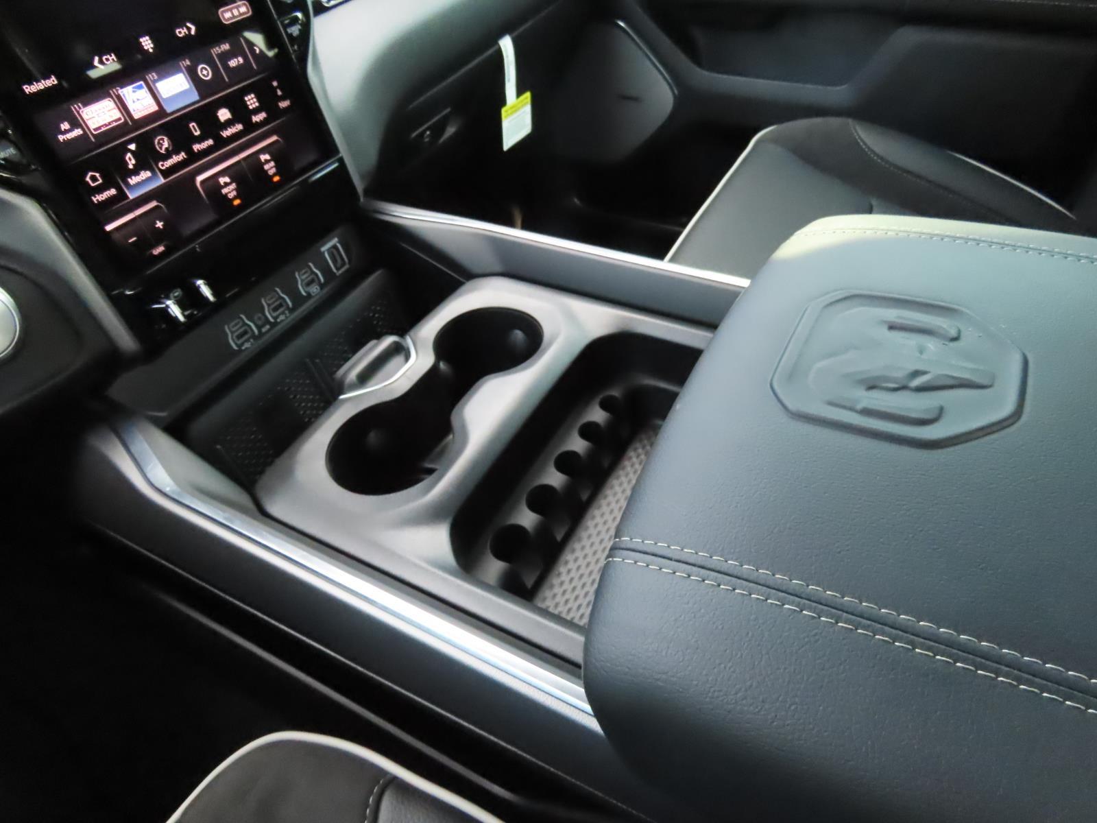 2026 Ram 1500 Laramie photo 26