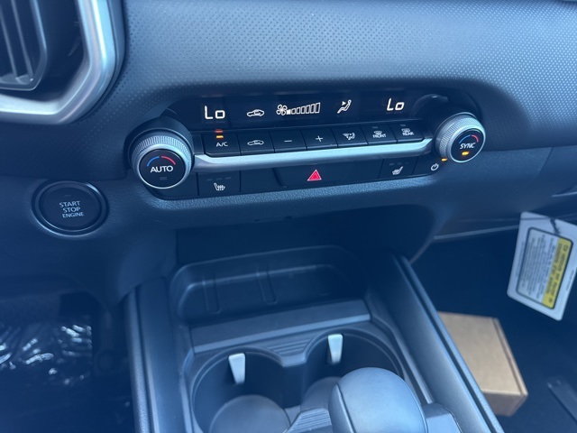 2025 Mazda CX-50 2.5 S Premium photo 16