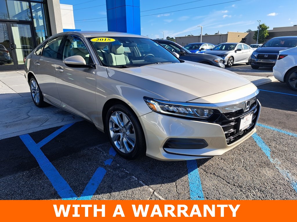 2018 Honda Accord LX photo 3