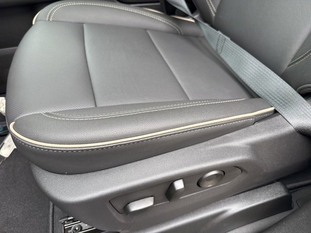 2025 Gmc Yukon XL photo 14