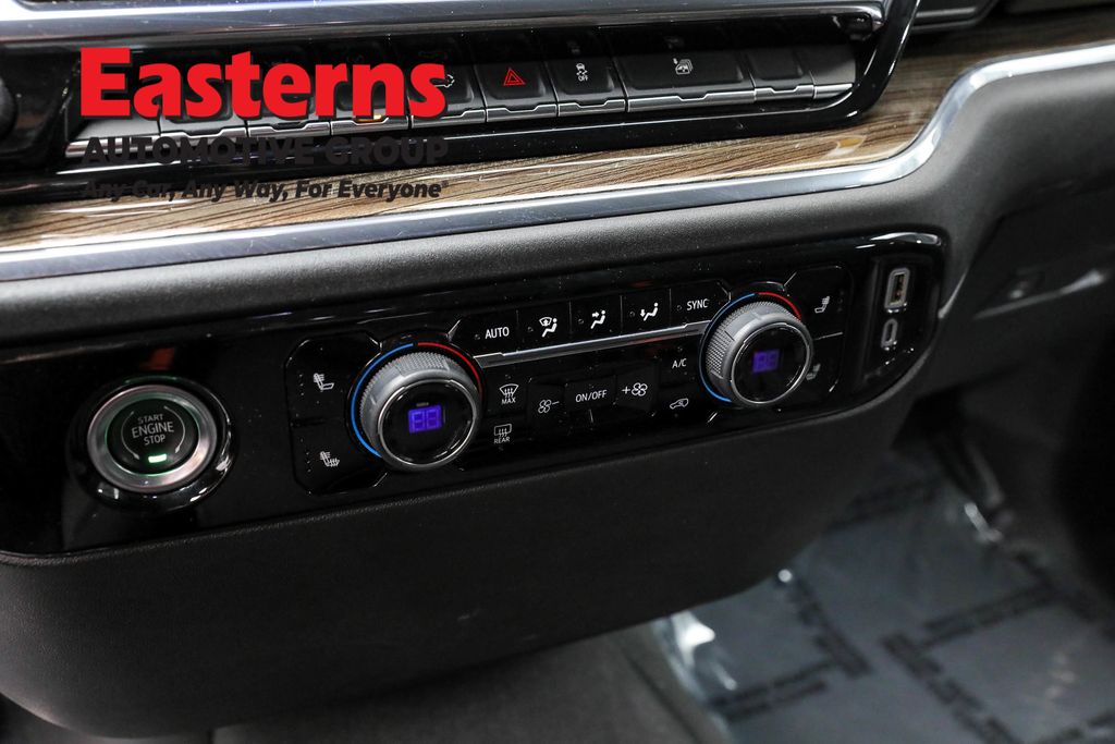 2024 Chevrolet Silverado 1500 LT photo 17
