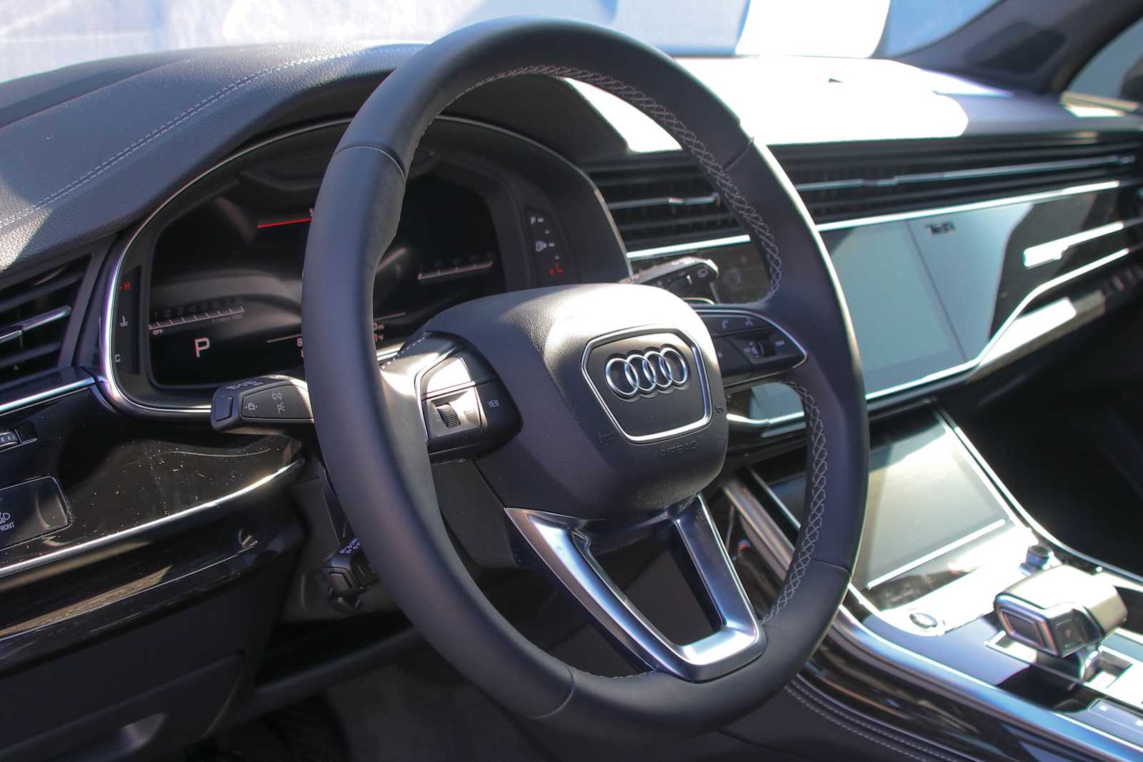 Certified Used 2025 Mythos Black Metallic Audi Prestige image 9