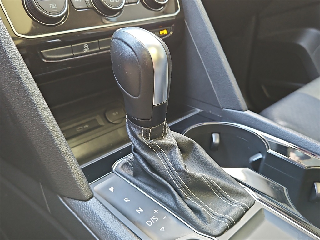2022 Volkswagen Atlas V6 SE Technology photo 30