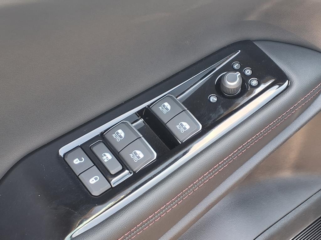 2025 Jeep Wagoneer S Launch Edition photo 5