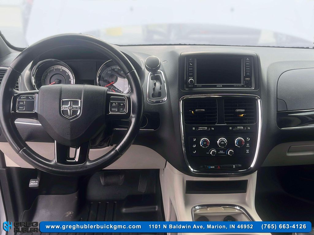 2019 Dodge Grand Caravan SXT photo 9