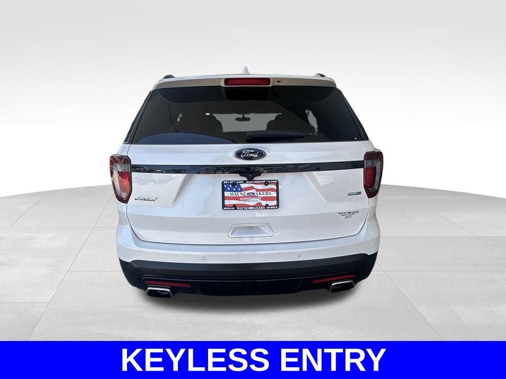 2017 Ford Explorer Sport photo 4