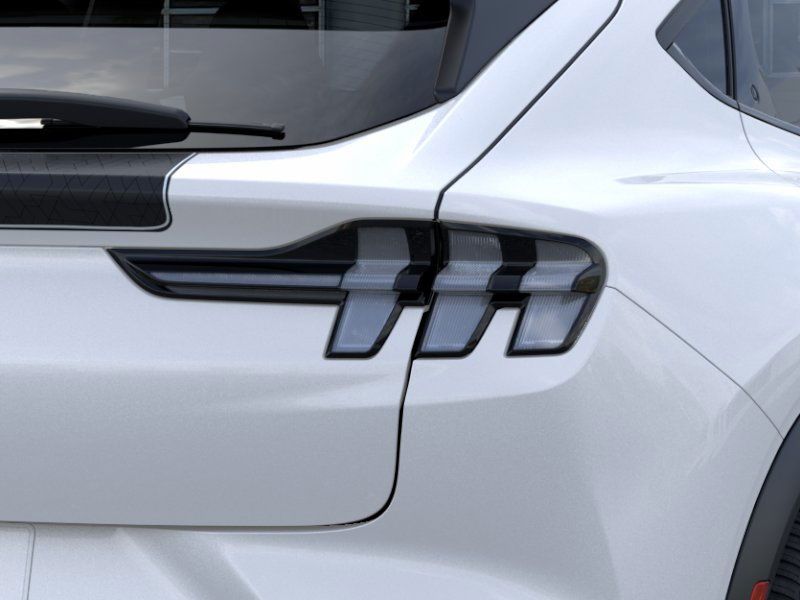 2025 Ford Mustang Mach-E GT photo 18