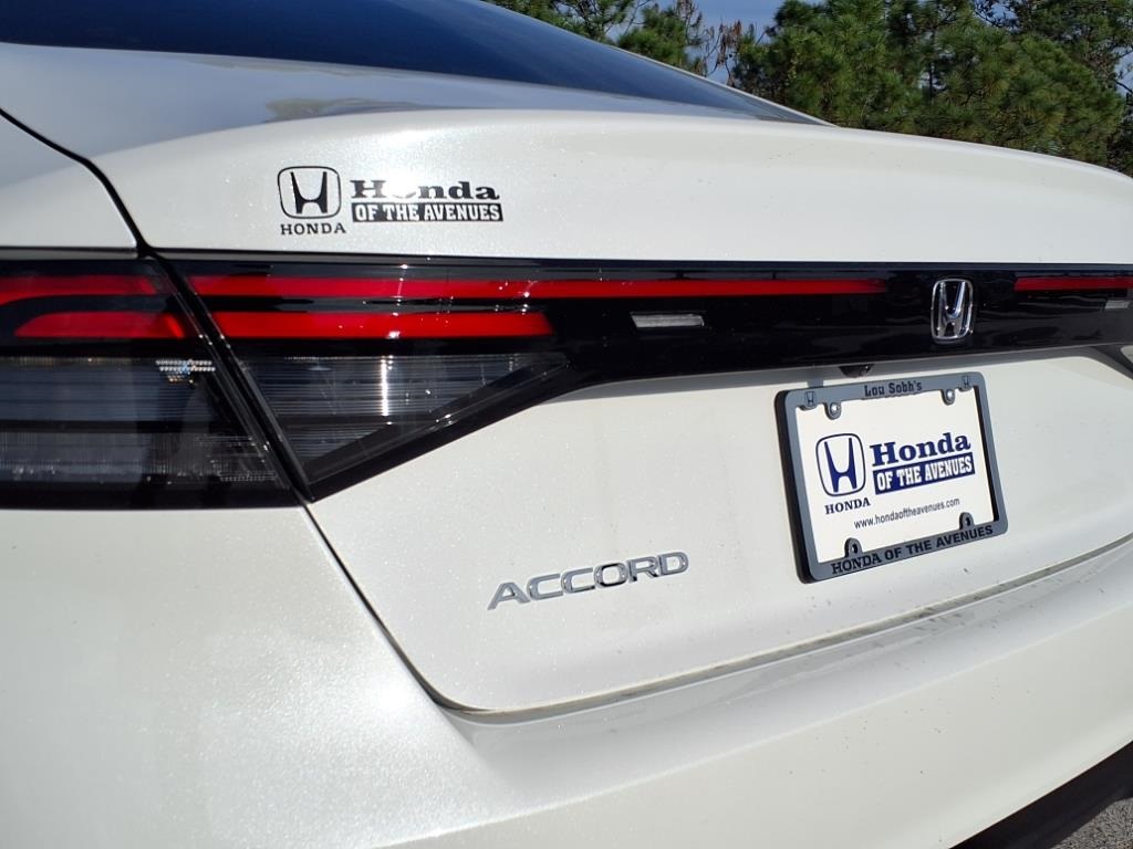2025 Honda Accord SE photo 27