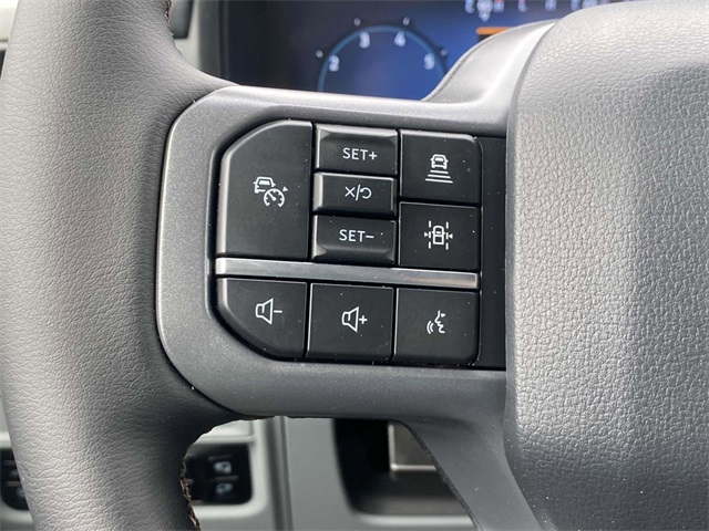 2025 Ford F-150 Lariat photo 17