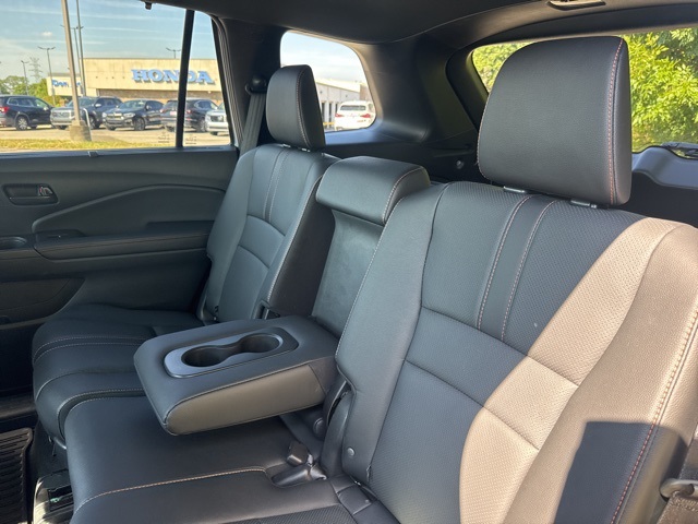 2022 Honda Passport TrailSport photo 25