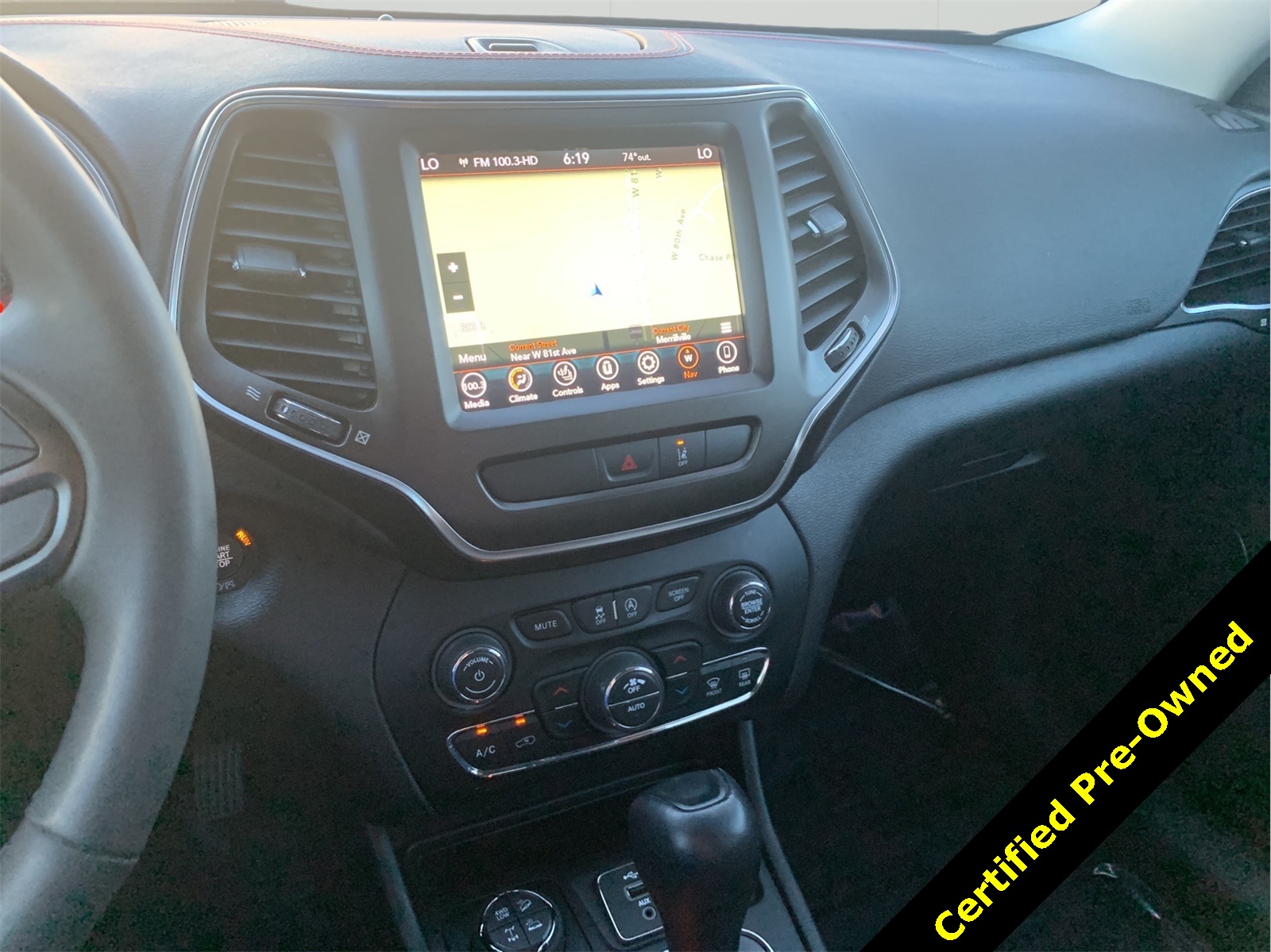 2022 Jeep Cherokee Trailhawk photo 22