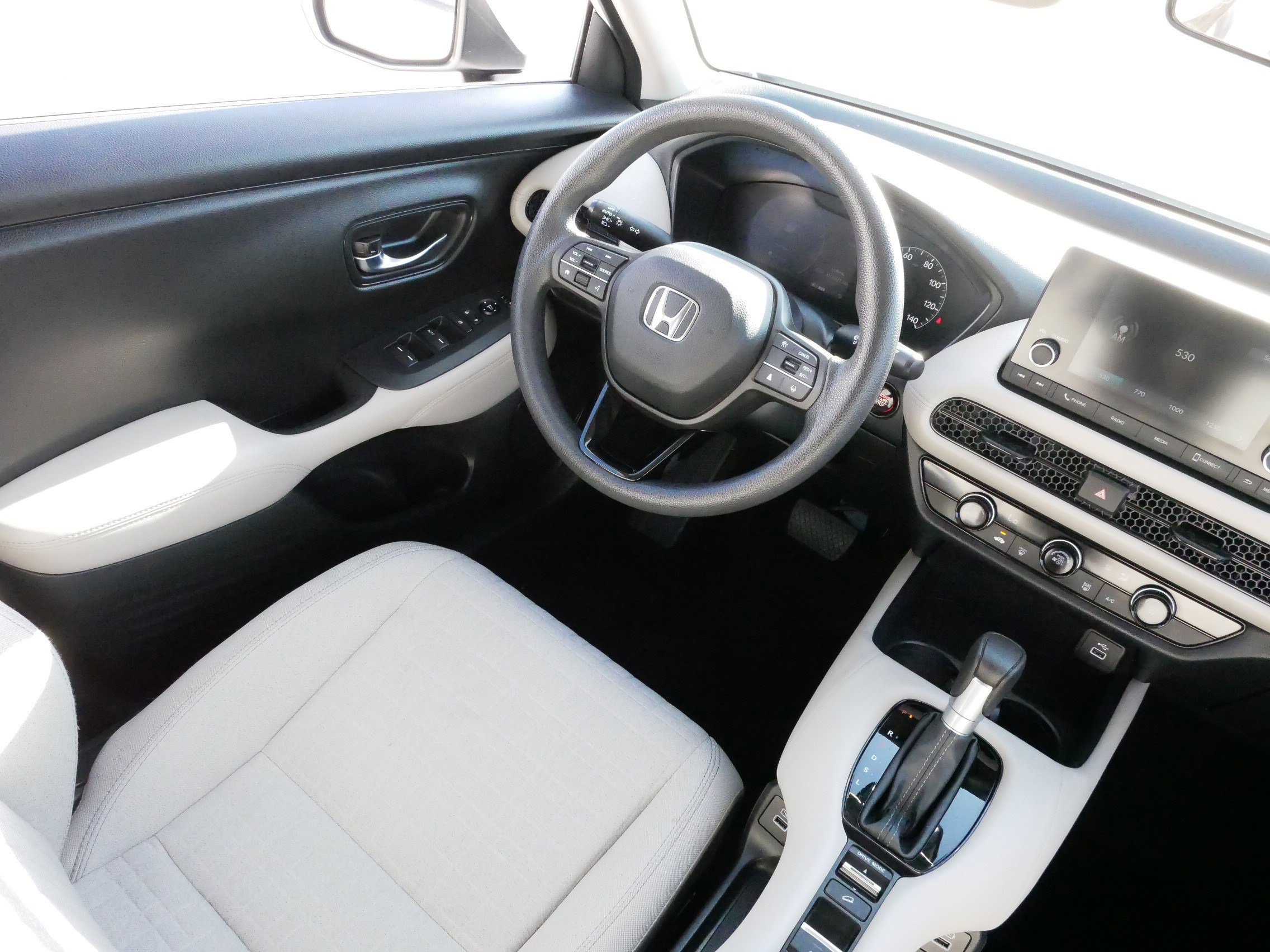 2023 Honda HR-V LX photo 9