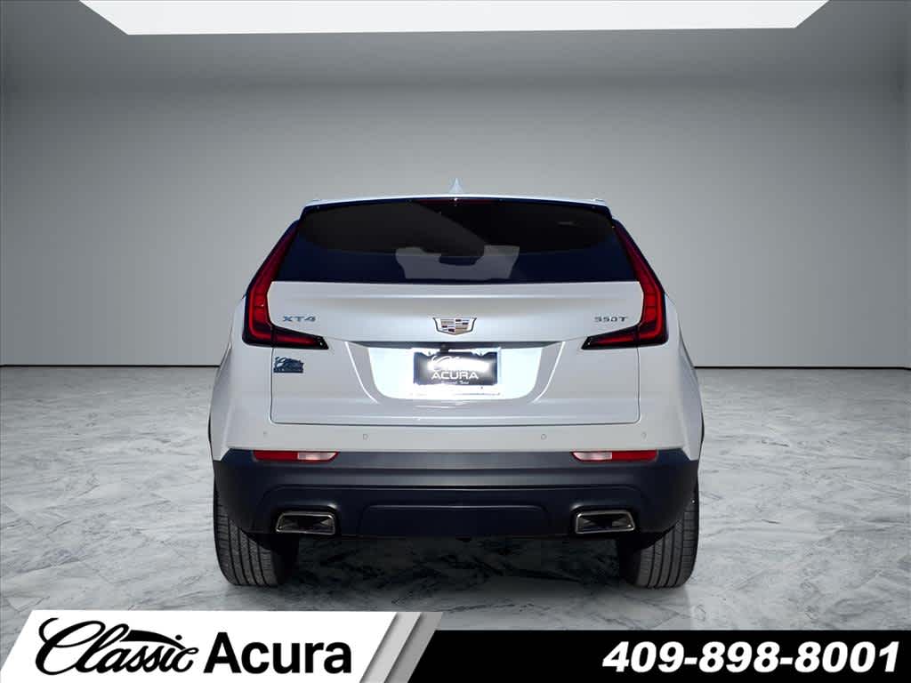 2023 Cadillac XT4 Luxury photo 4