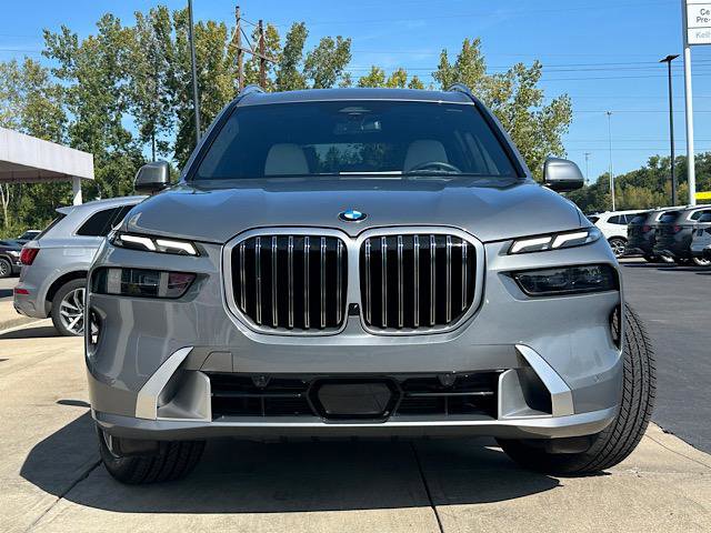 2023 Bmw X7 xDrive40i photo 2