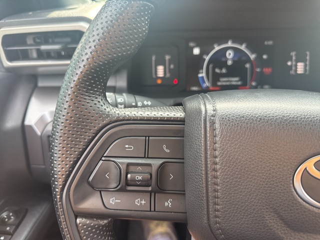 2024 Toyota Tacoma SR5 photo 18