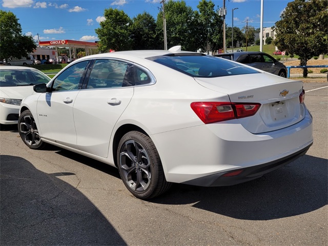 2023 Chevrolet Malibu 1LT photo 5