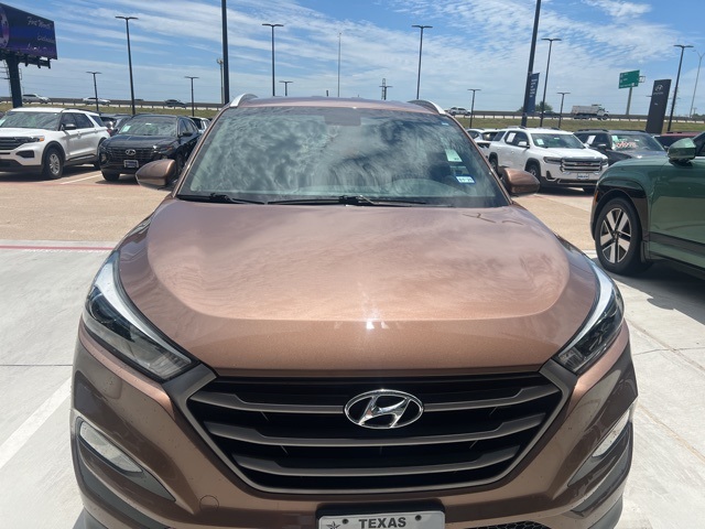 Used 2016 Hyundai Tucson SE with VIN KM8J33A44GU166759 for sale in White Settlement, TX