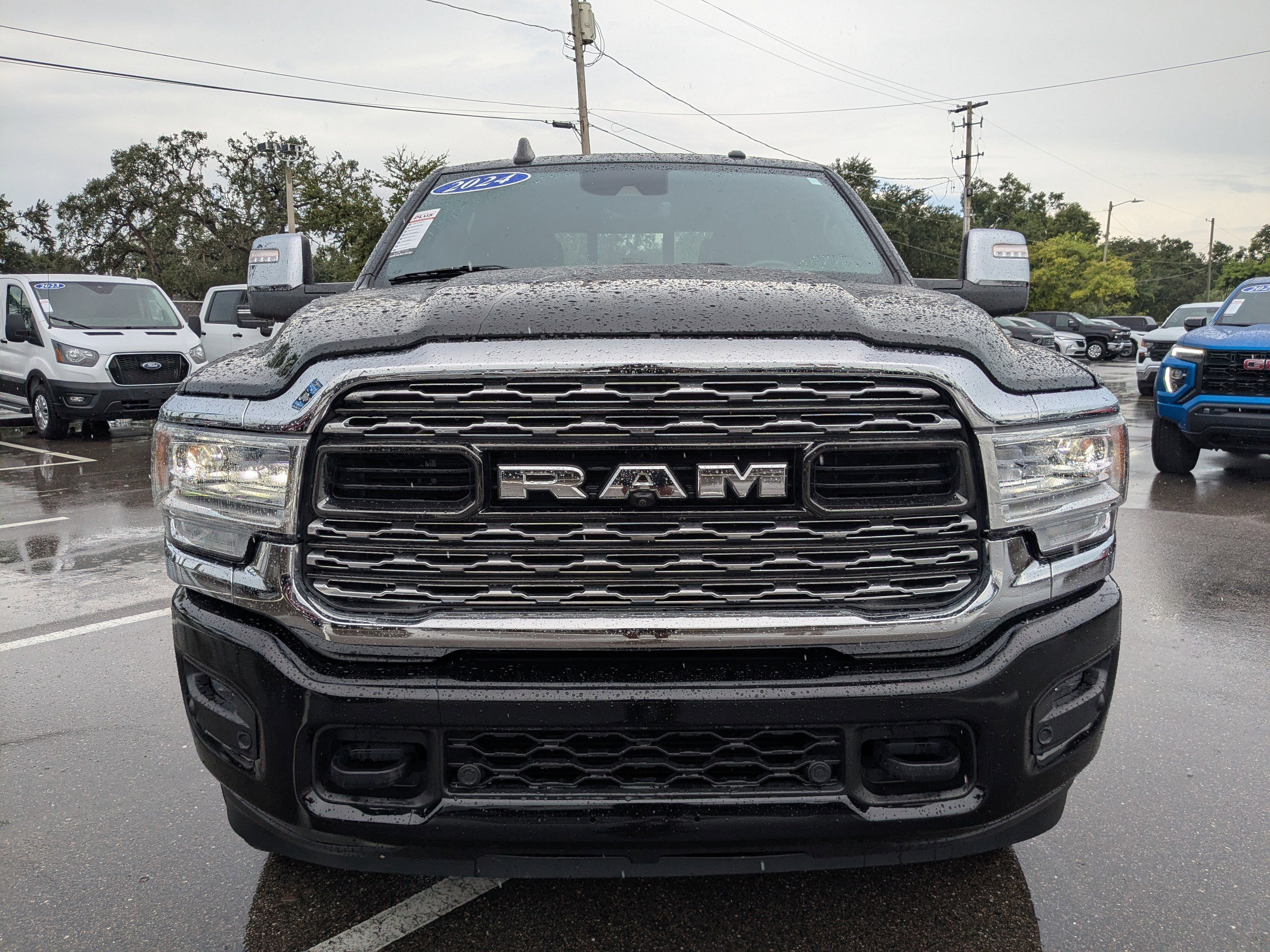 2024 Ram 2500 Limited photo 2