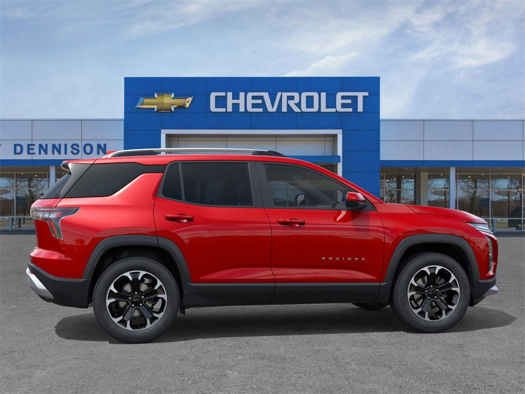 2026 Chevrolet Equinox LT photo 4
