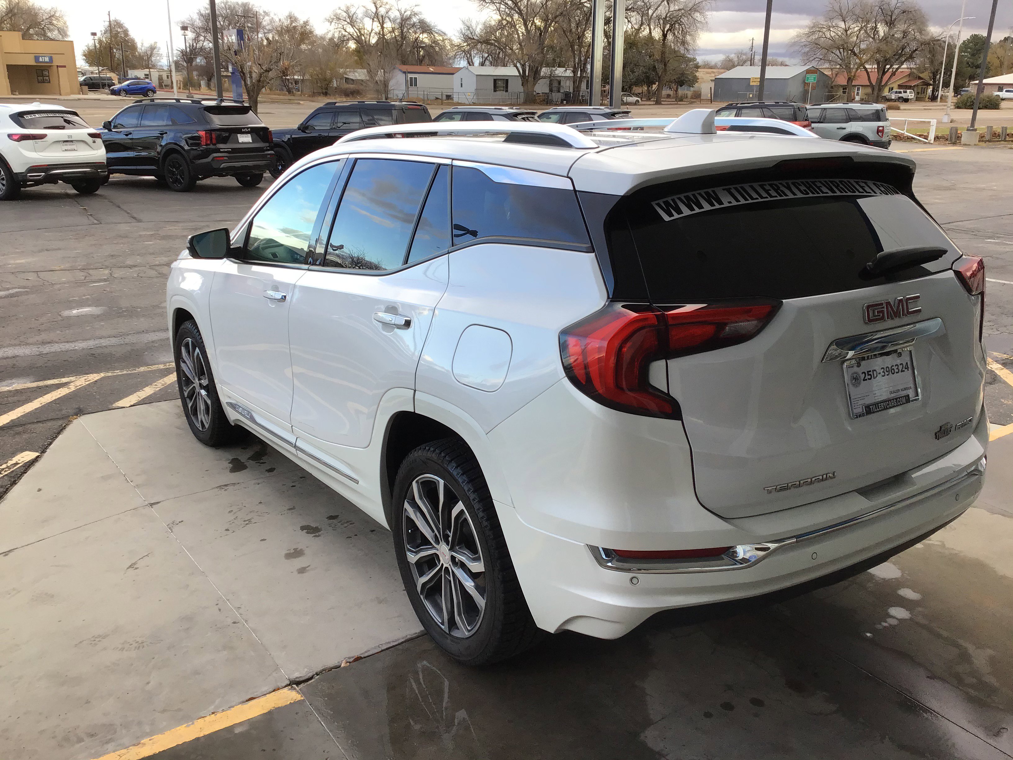 2021 Gmc Terrain Denali photo 3