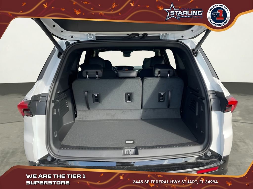 2025 Buick Enclave Sport Touring photo 17