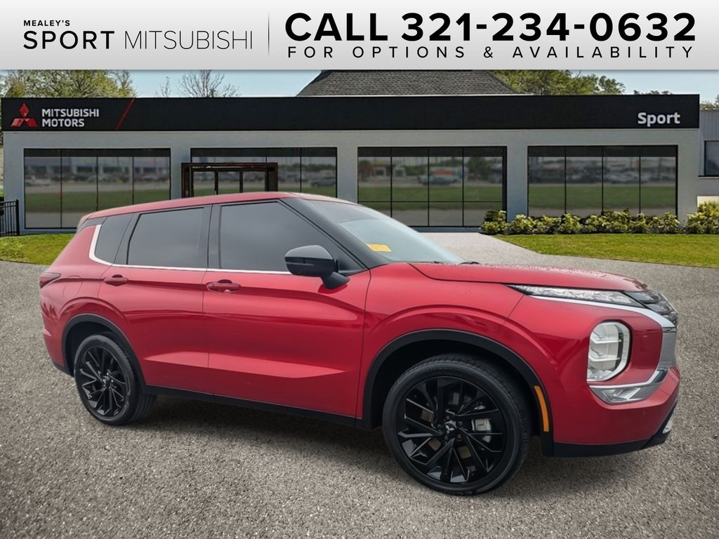 2025 Mitsubishi Outlander SE's photo