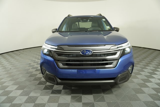 2025 Subaru Forester Limited photo 2