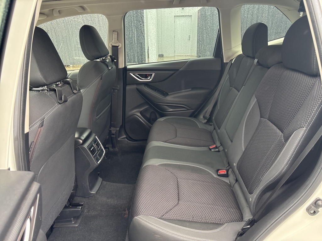 2021 Subaru Forester Premium photo 12
