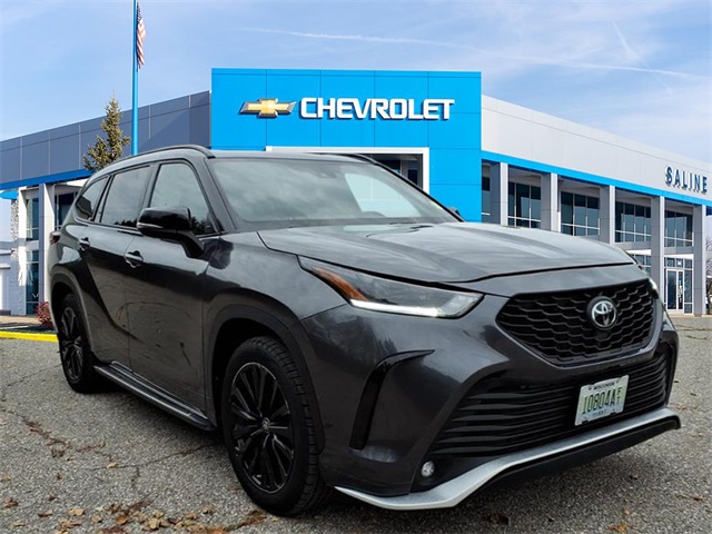 2023 Toyota Highlander XSE's photo