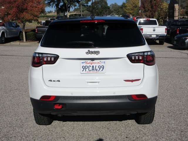 2025 Jeep Compass Trailhawk photo 4
