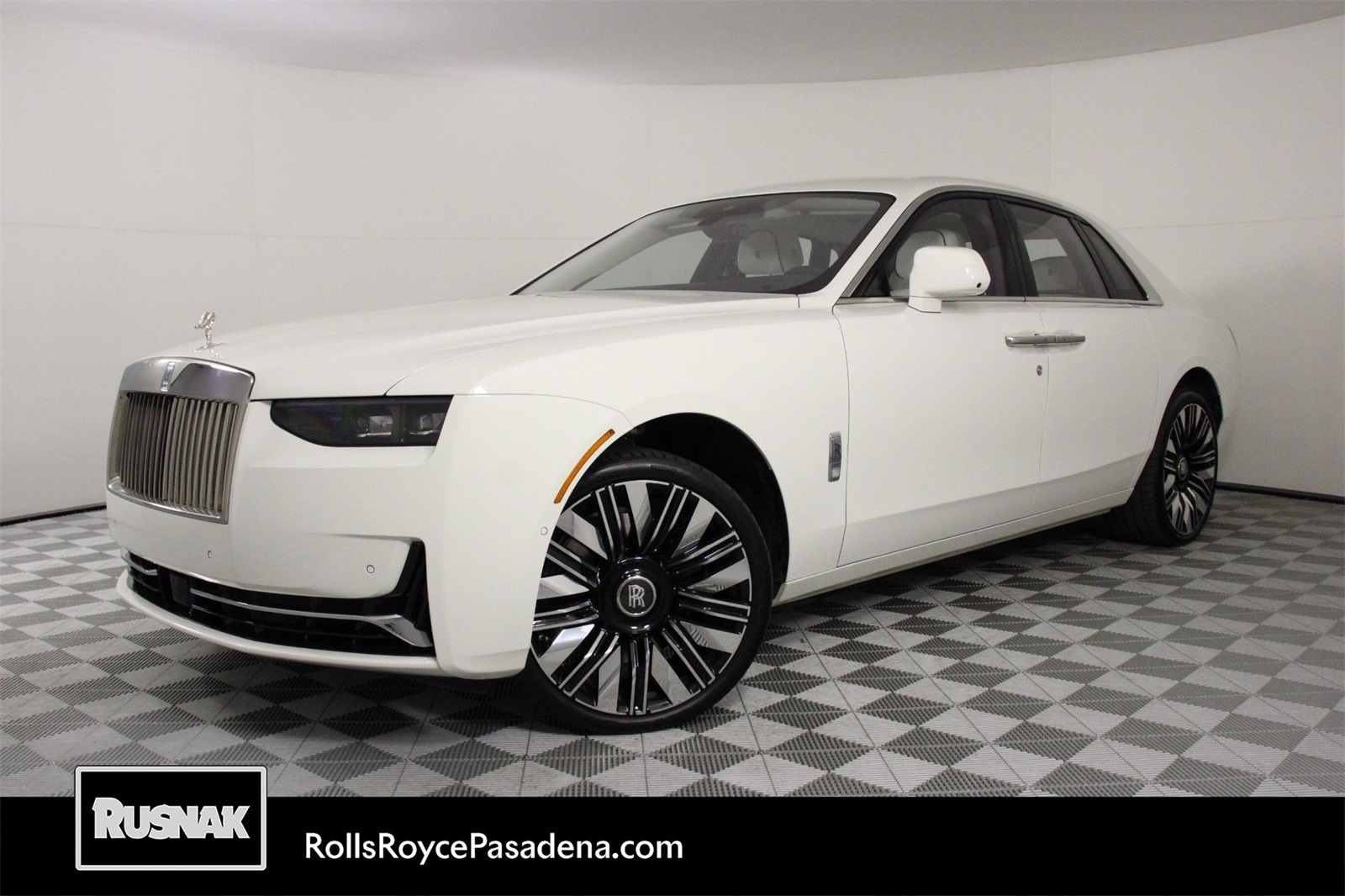 2025 Rolls-Royce Ghost