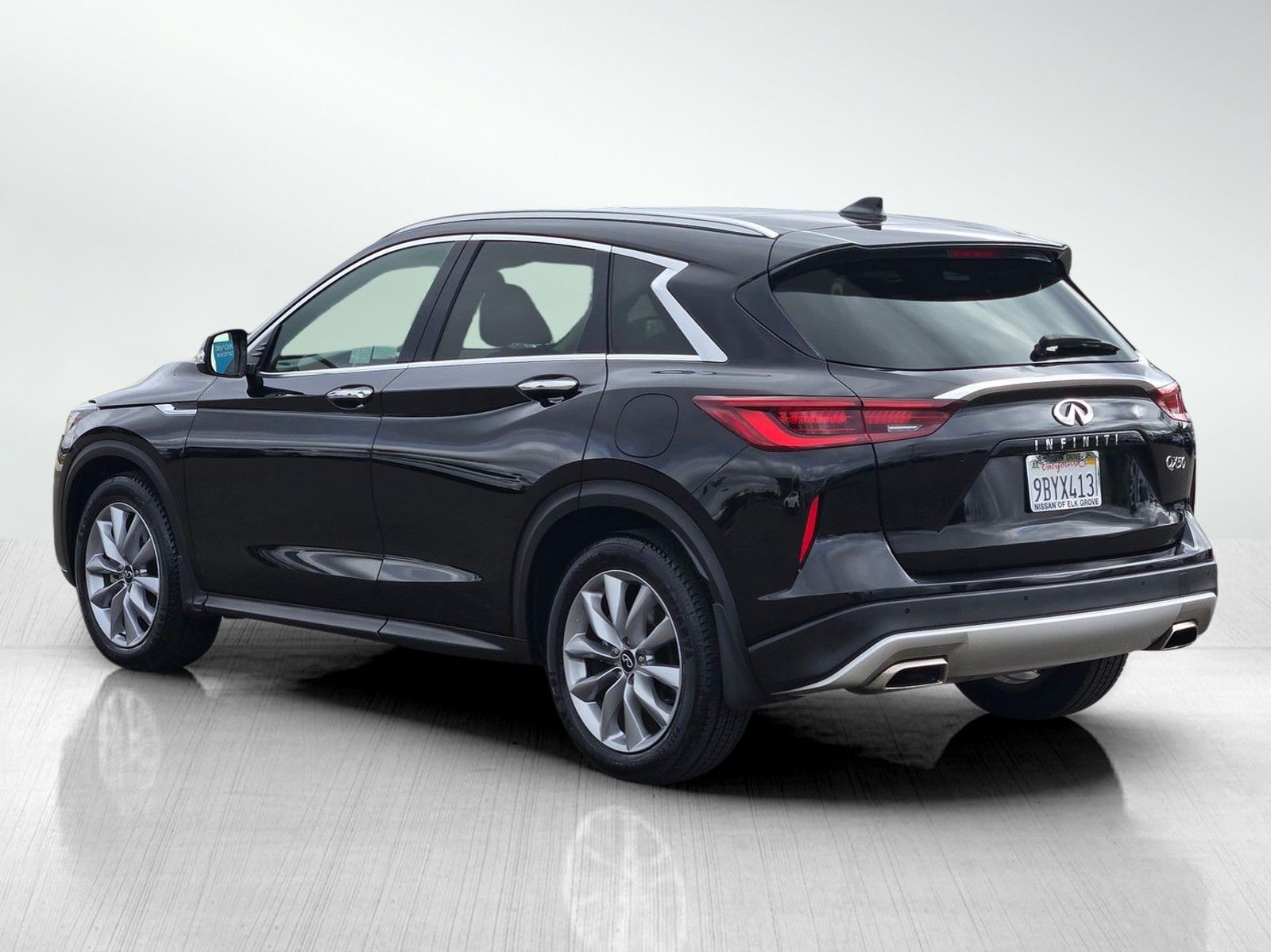 2022 Infiniti QX50 Luxe photo 7
