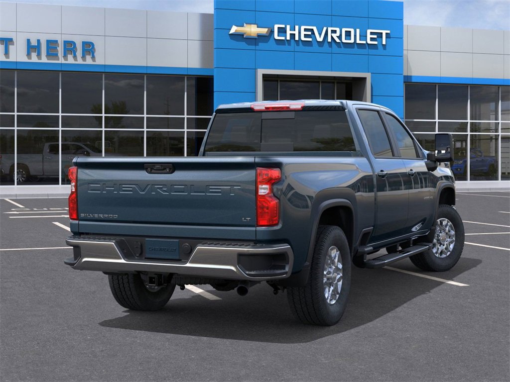 2026 Chevrolet Silverado 2500HD LT photo 4