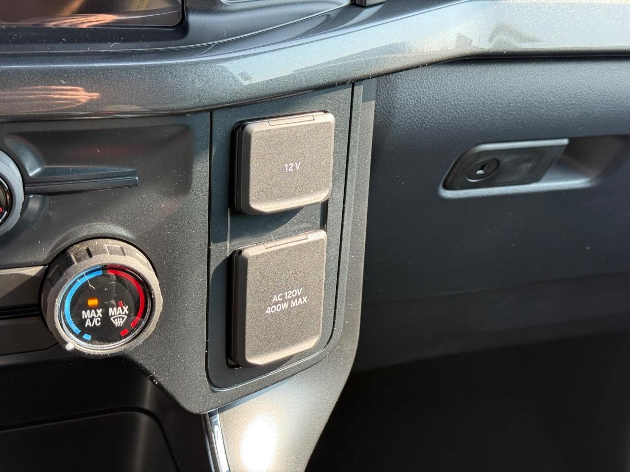 2025 Ford F-150 STX photo 14